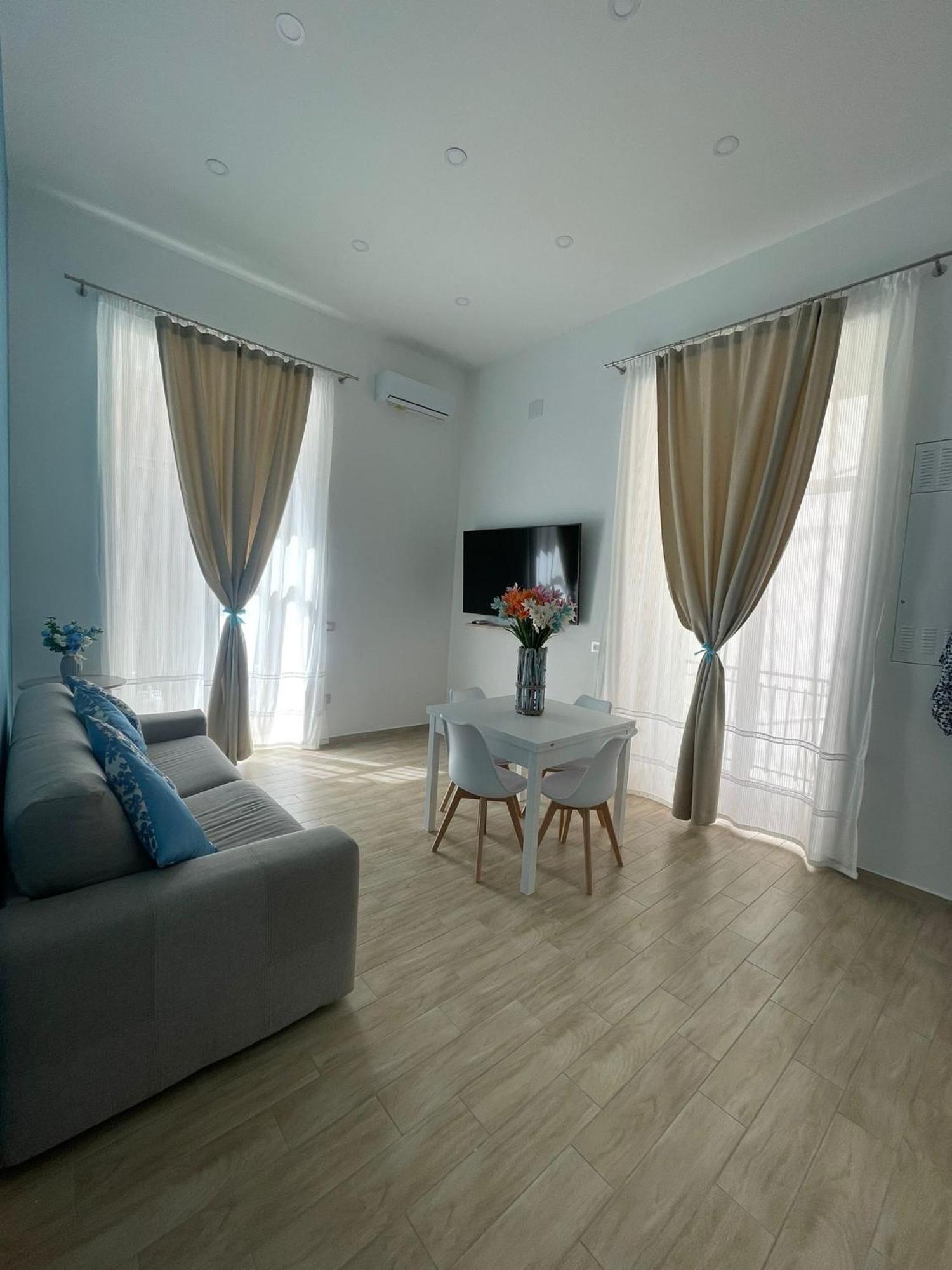 Duomo Luxury Apartament 那不勒斯 外观 照片