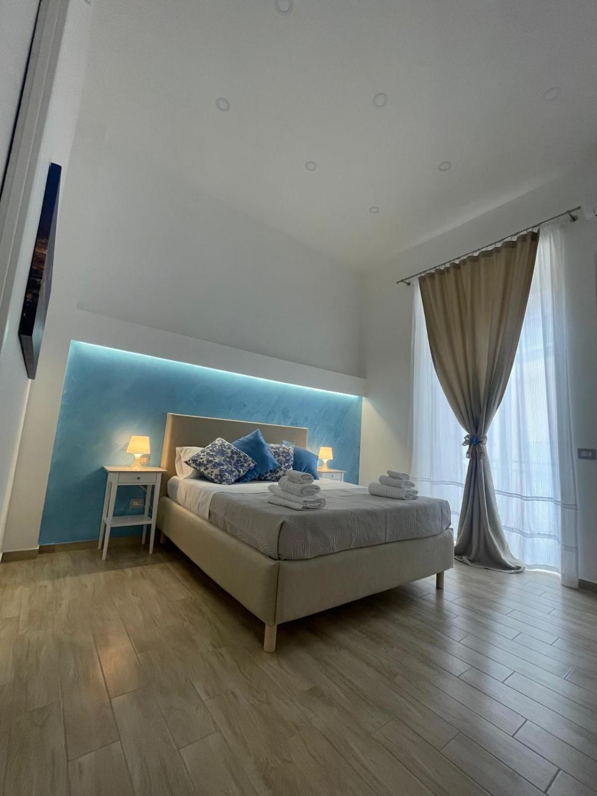 Duomo Luxury Apartament 那不勒斯 外观 照片