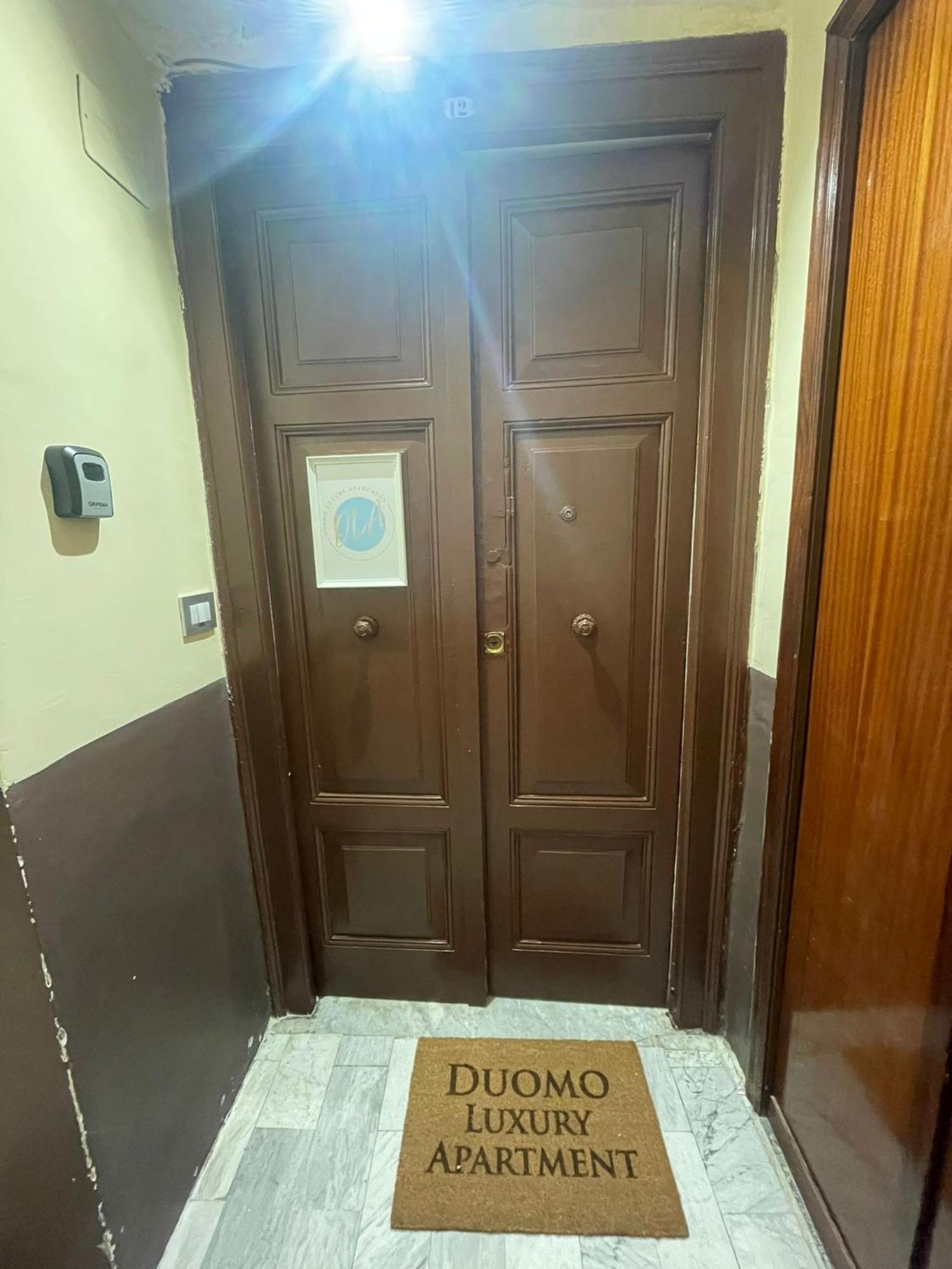 Duomo Luxury Apartament 那不勒斯 外观 照片